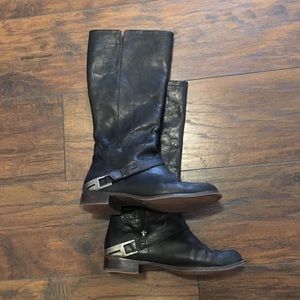 Like New Black Leather Ugg Boots
